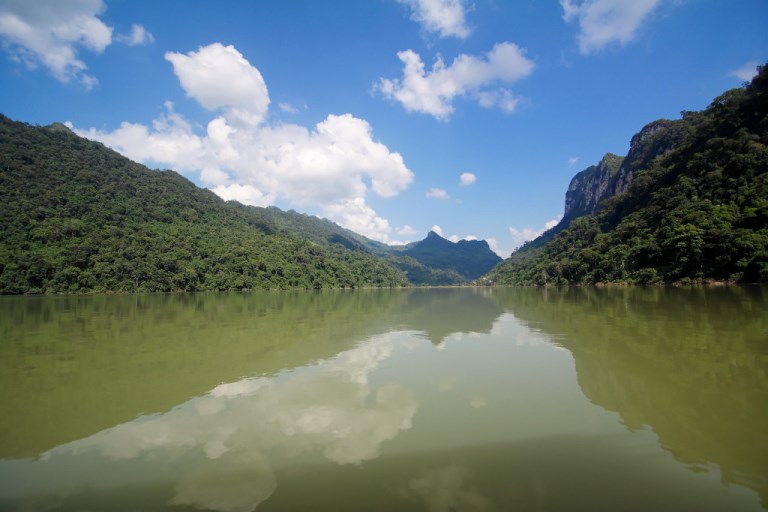 Tour du lịch Hồ Ba Bể 2 ngày